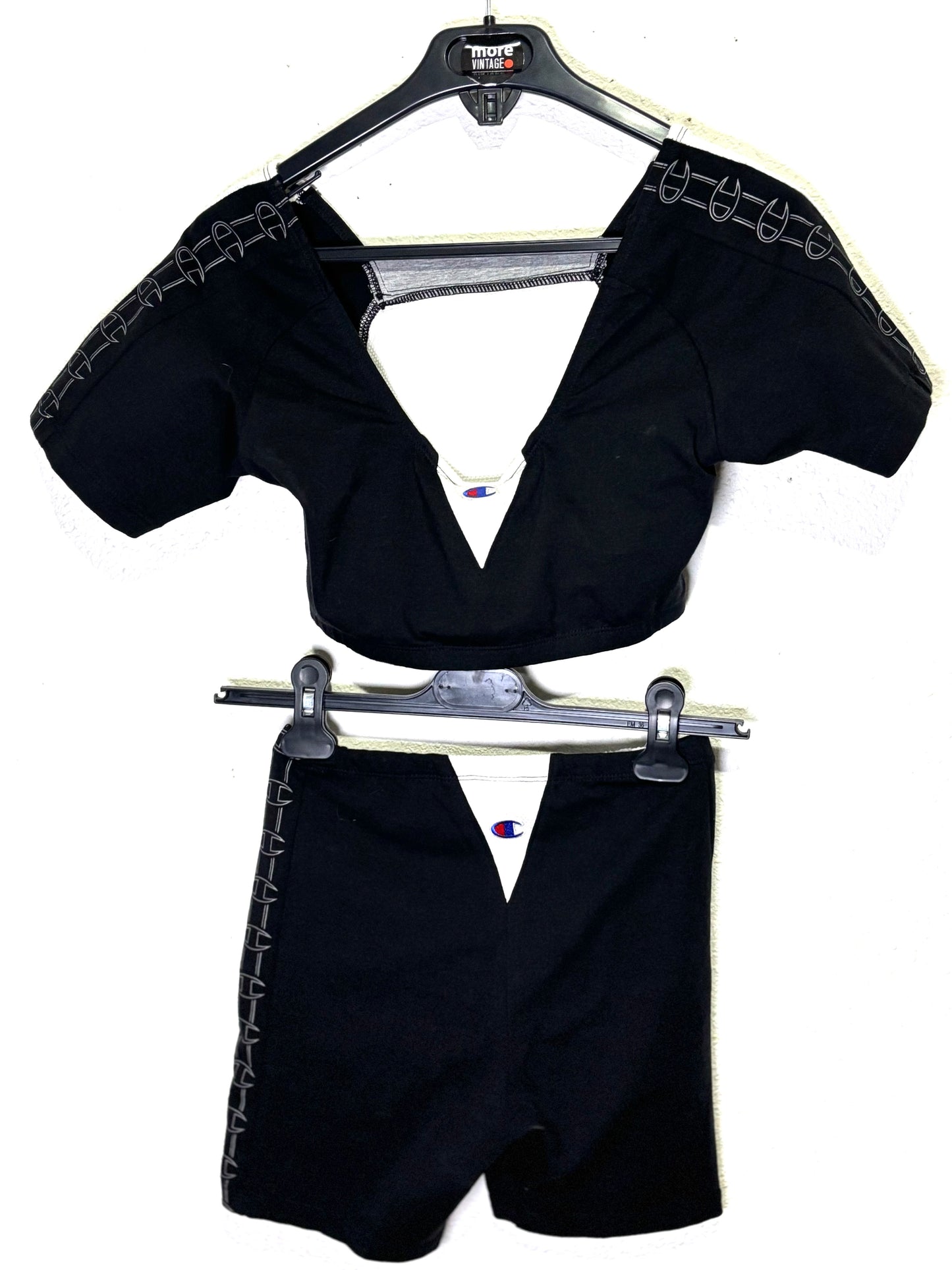 Retro Tracksuit Champion Black/White