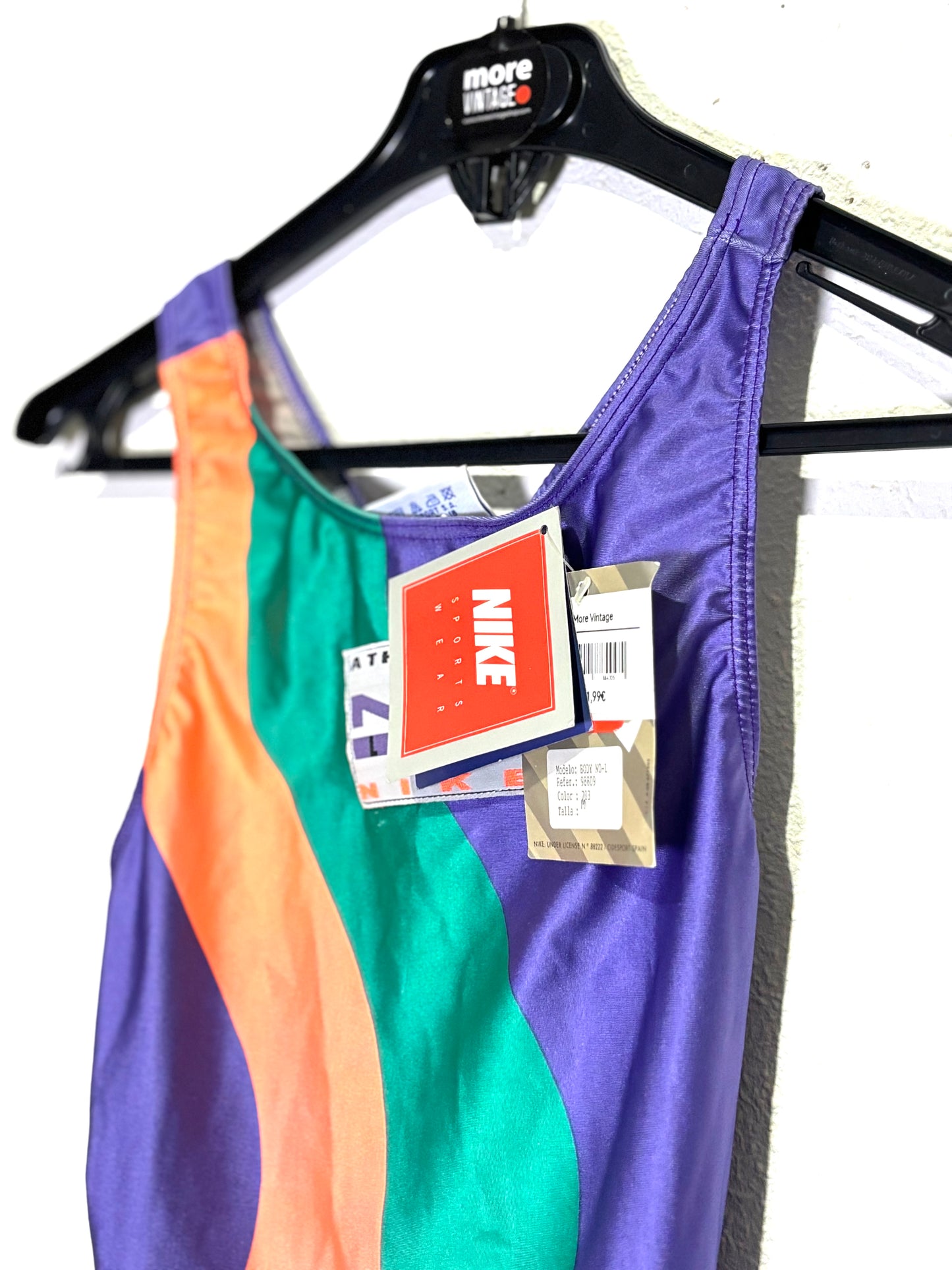 Bañador Nike Women’s “Athletics No Limits” (prenda sin usar con etiqueta)