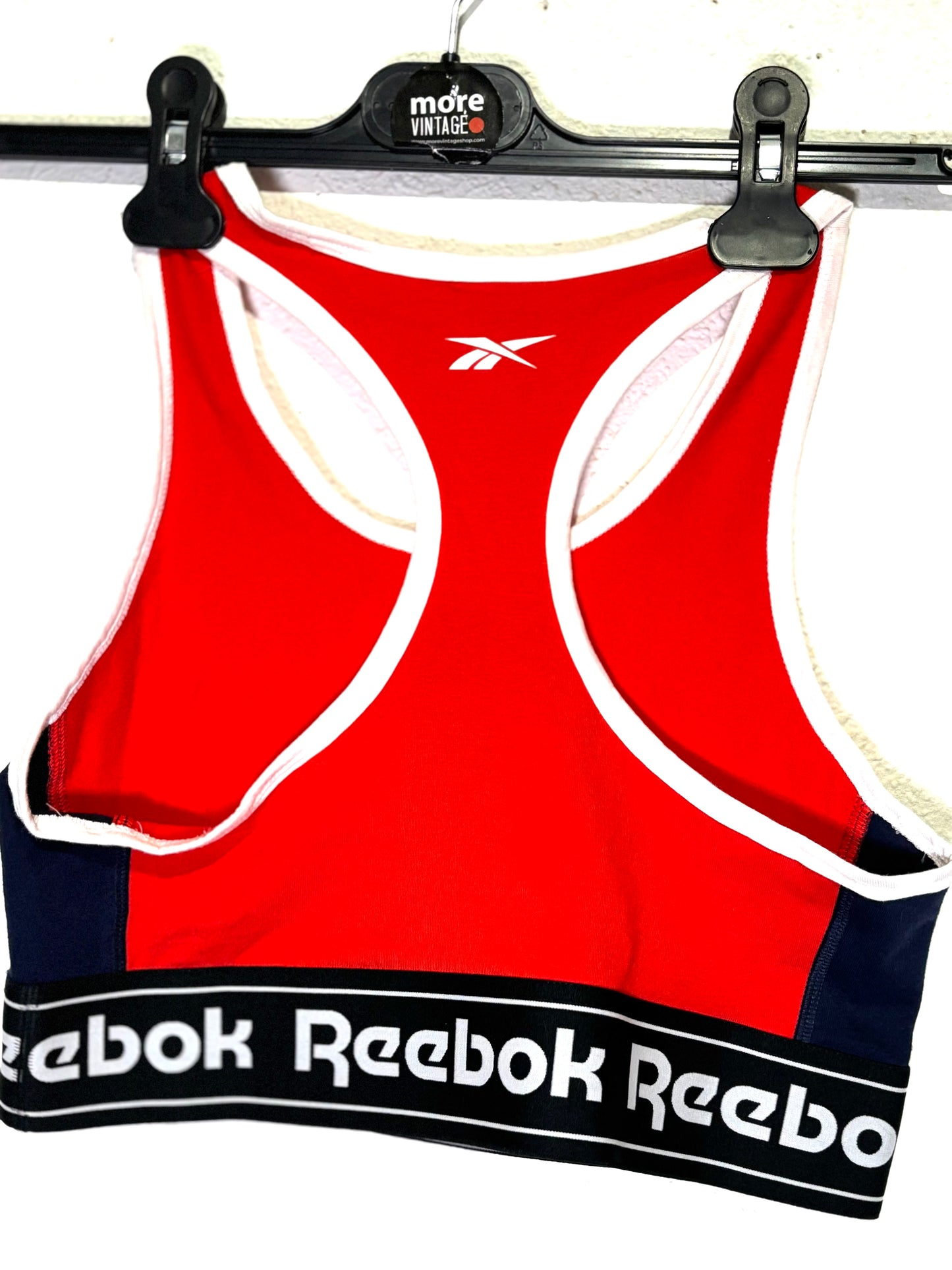 Top Reebok Sport Red
