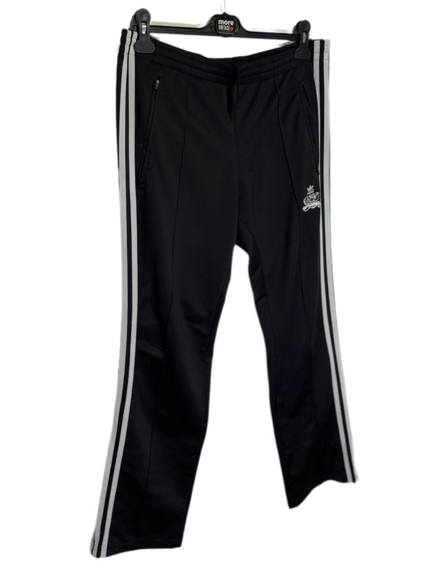 Pantalón Adidas Retro “Core” Black
