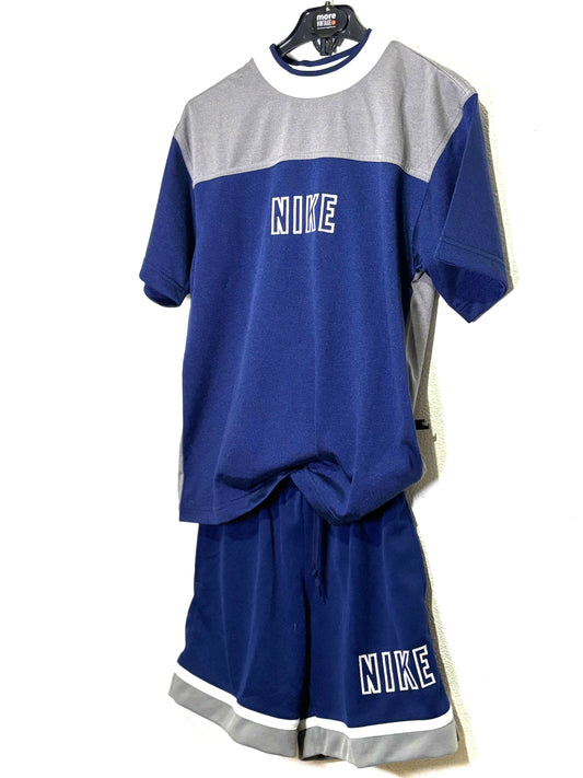 Conjunto Nike Retro Navy Blue/Grey (prendas sin usar con etiqueta)