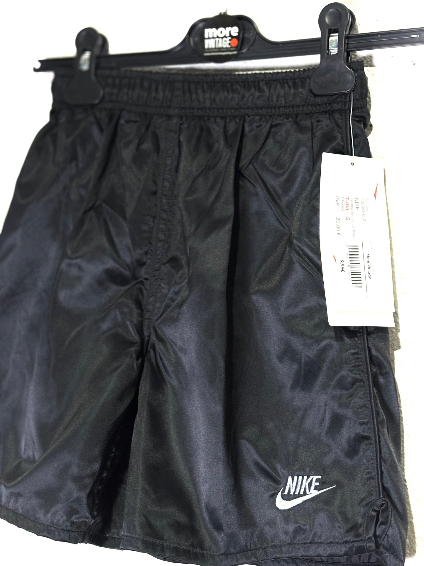 Shorts Nike Retro Black (kids) (prenda sin usar con etiqueta)
