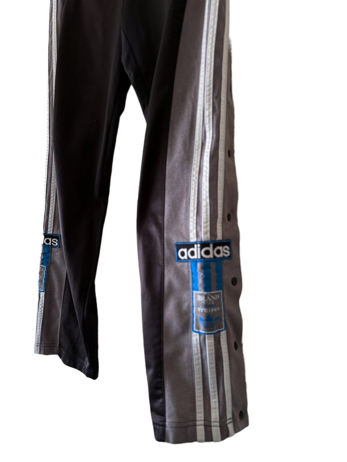 Pantalón Adidas Originals “Brand Of The Three Stripes” Retro Black/Grey