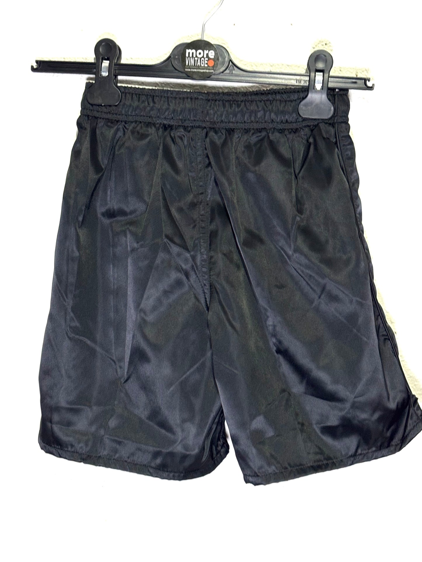 Shorts Nike Retro Black (kids) (prenda sin usar con etiqueta)