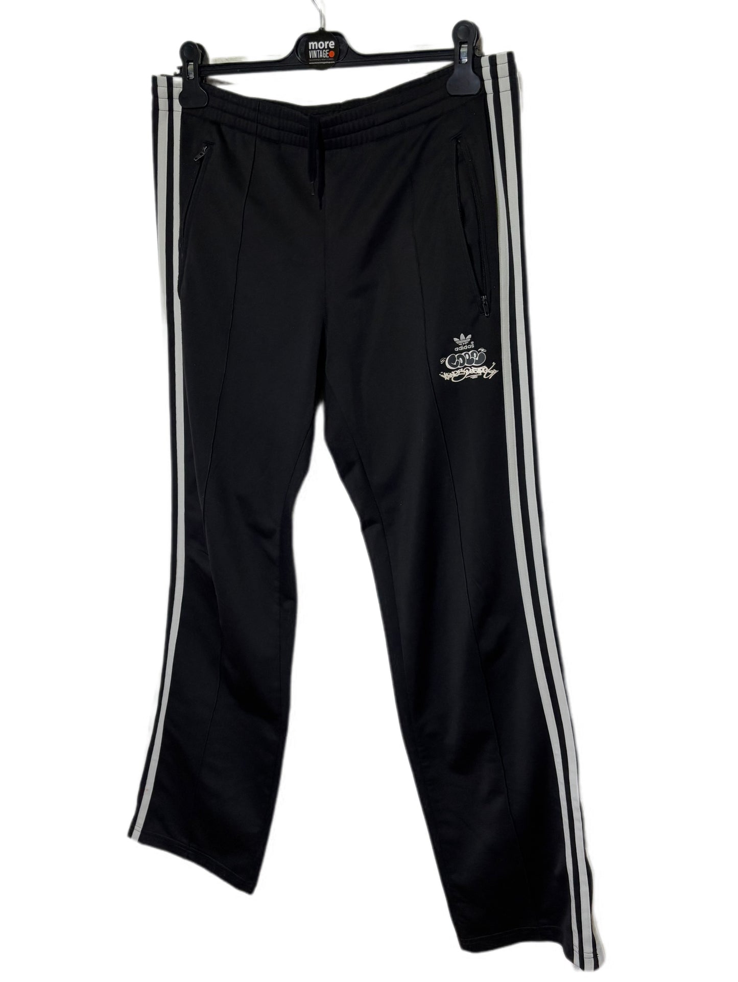 Pantalón Adidas Retro “Core” Black