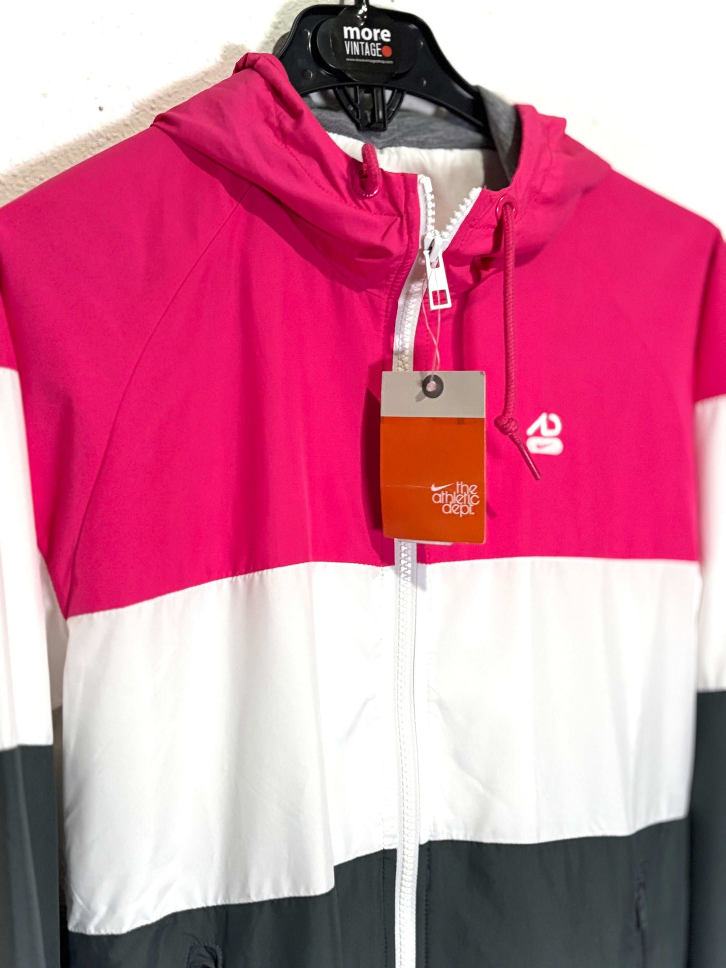 Chaqueta Nike Women’s Three Colour’s (prenda sin usar con etiqueta)