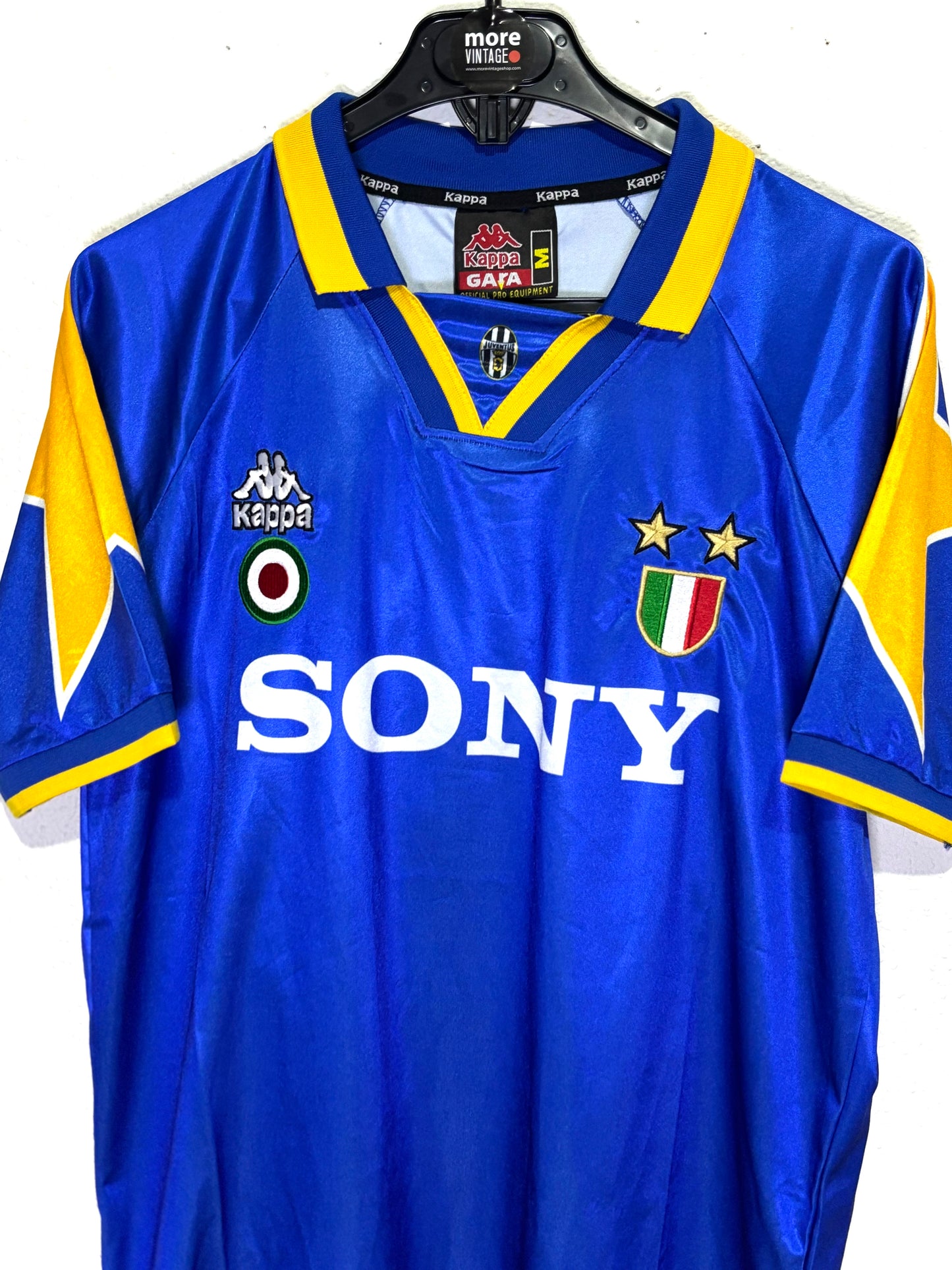 Retro Shirt Juventus 95/96 Kappa