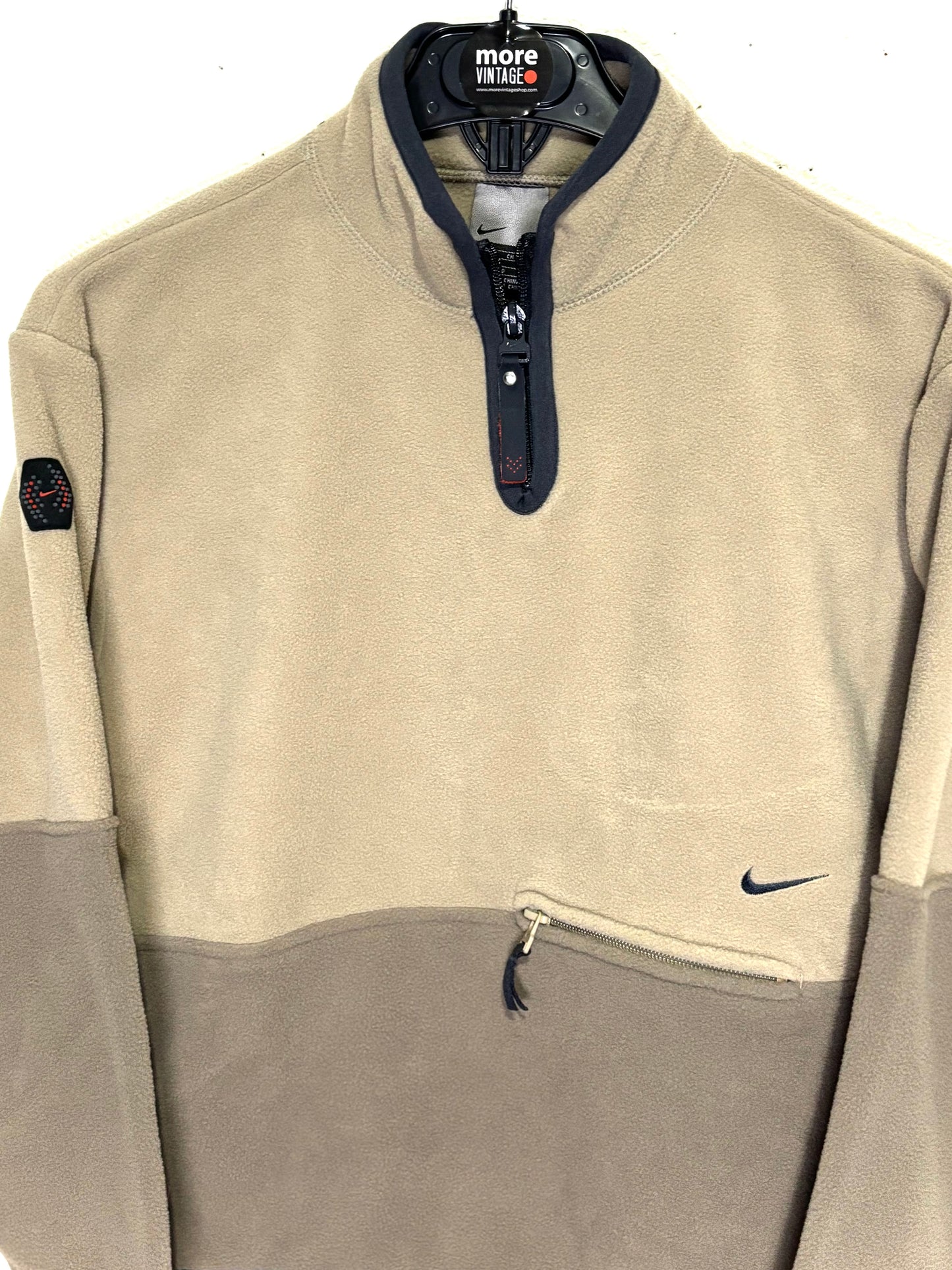 Polar Nike Retro Beige (prenda sin usar con etiqueta)