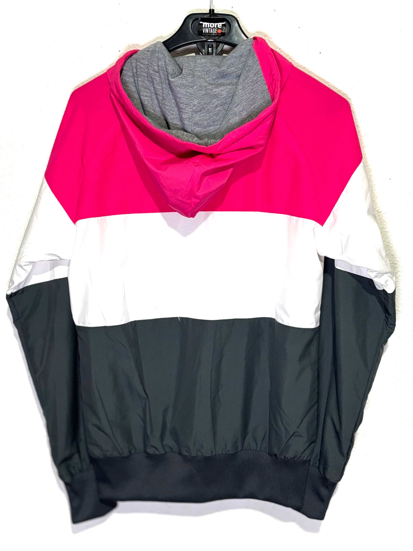 Chaqueta Nike Women’s Three Colour’s (prenda sin usar con etiqueta)
