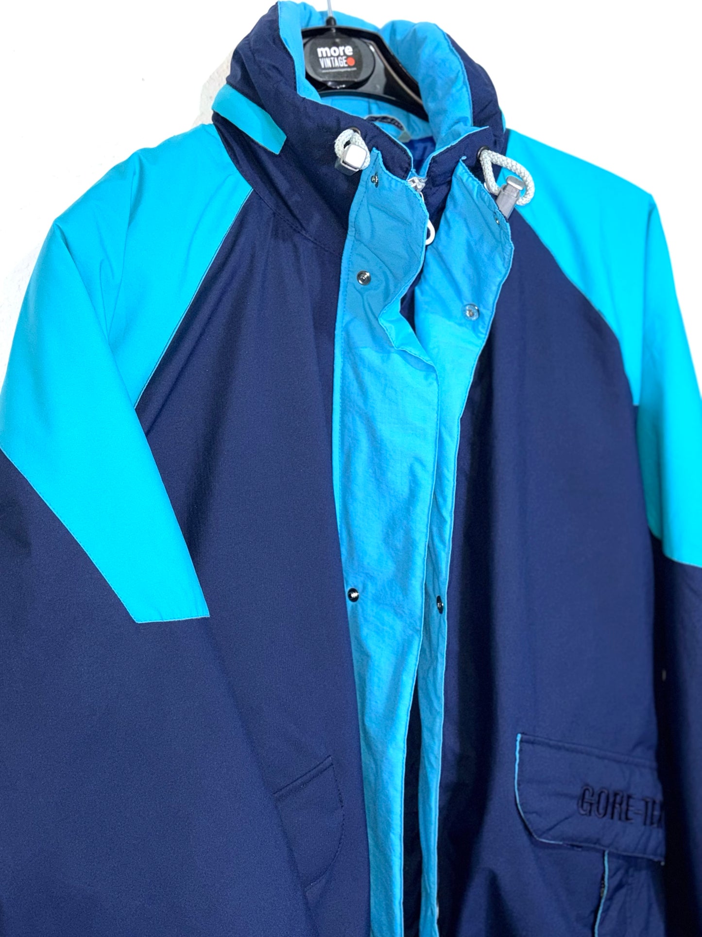 Abrigo Vintage Gore Tex Blue Vibes