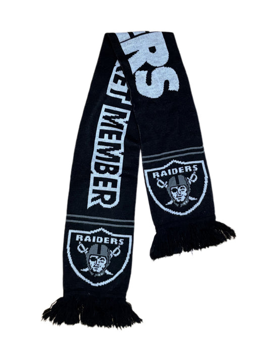 Bufanda NFL Raiders “Season Ticket Members”