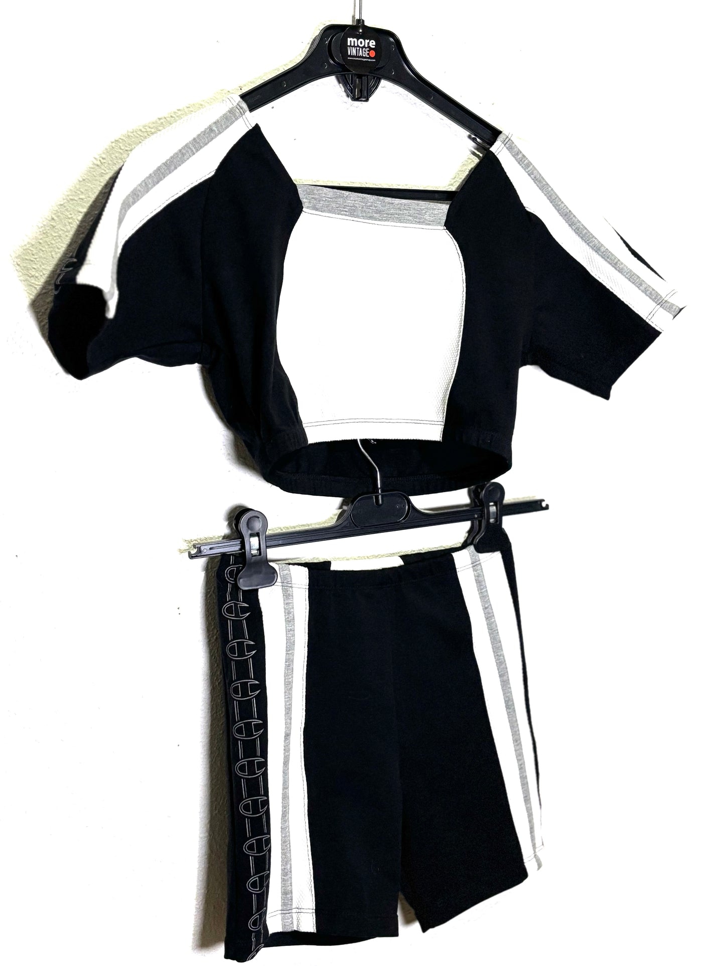 Retro Tracksuit Champion Black/White