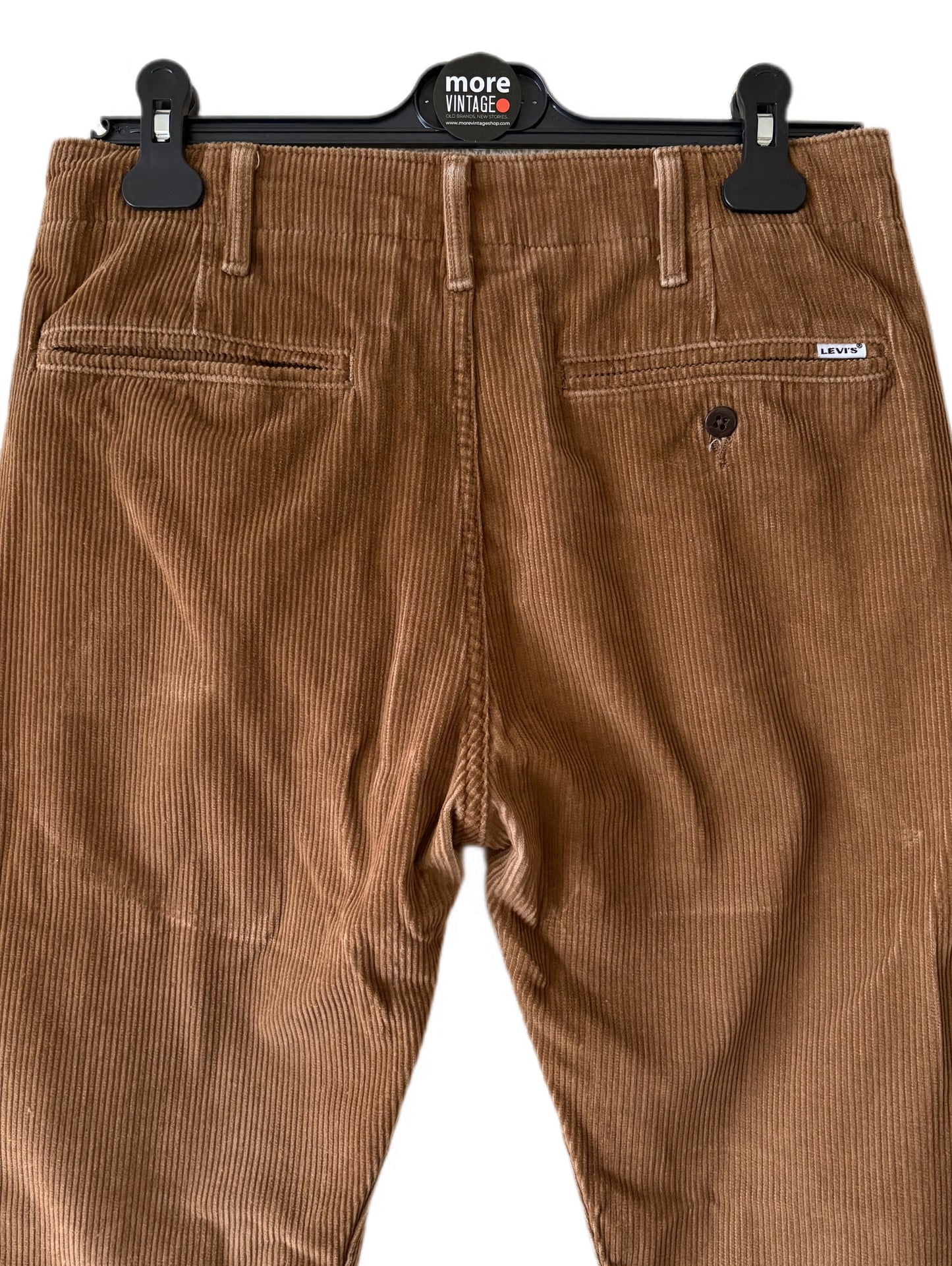 Pantalón Levi’s Premium Retro Corduroy Brown
