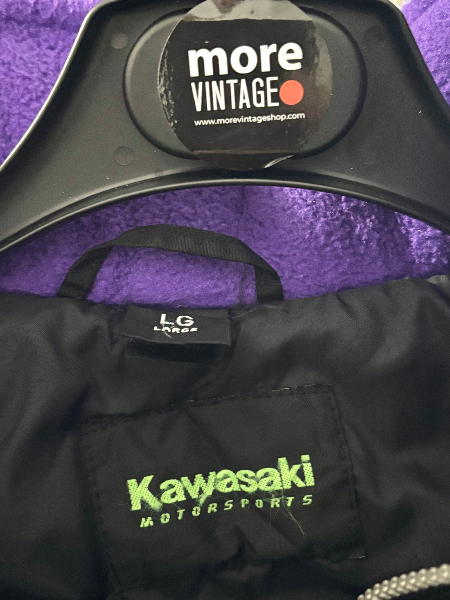 Abrigo Kawasaki Motorsports Official