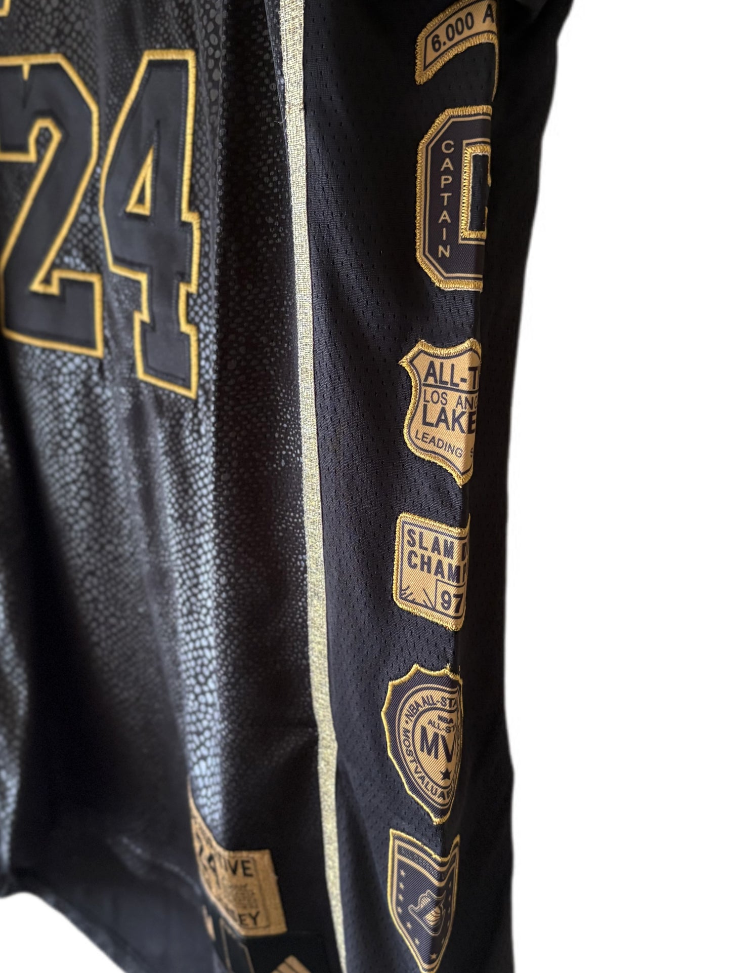 Camiseta NBA Lakers Adidas Commemorative Bryant “24” Black Mamba