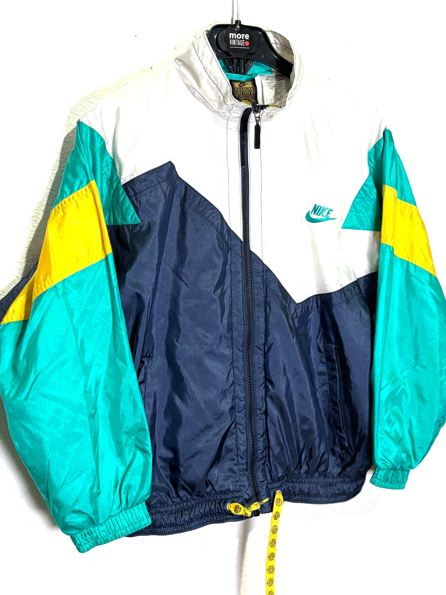 Chaqueta Nike Premiere Retro Colour’s