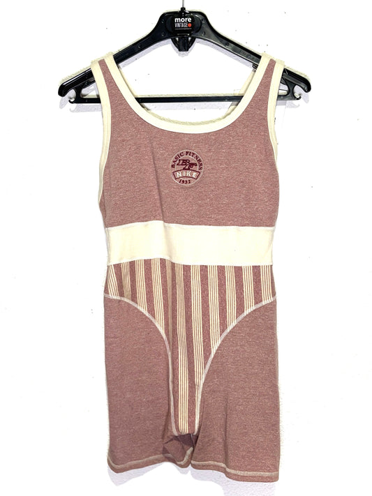 Jumpsuit Nike Retro 1932 (prenda sin usar con etiqueta)