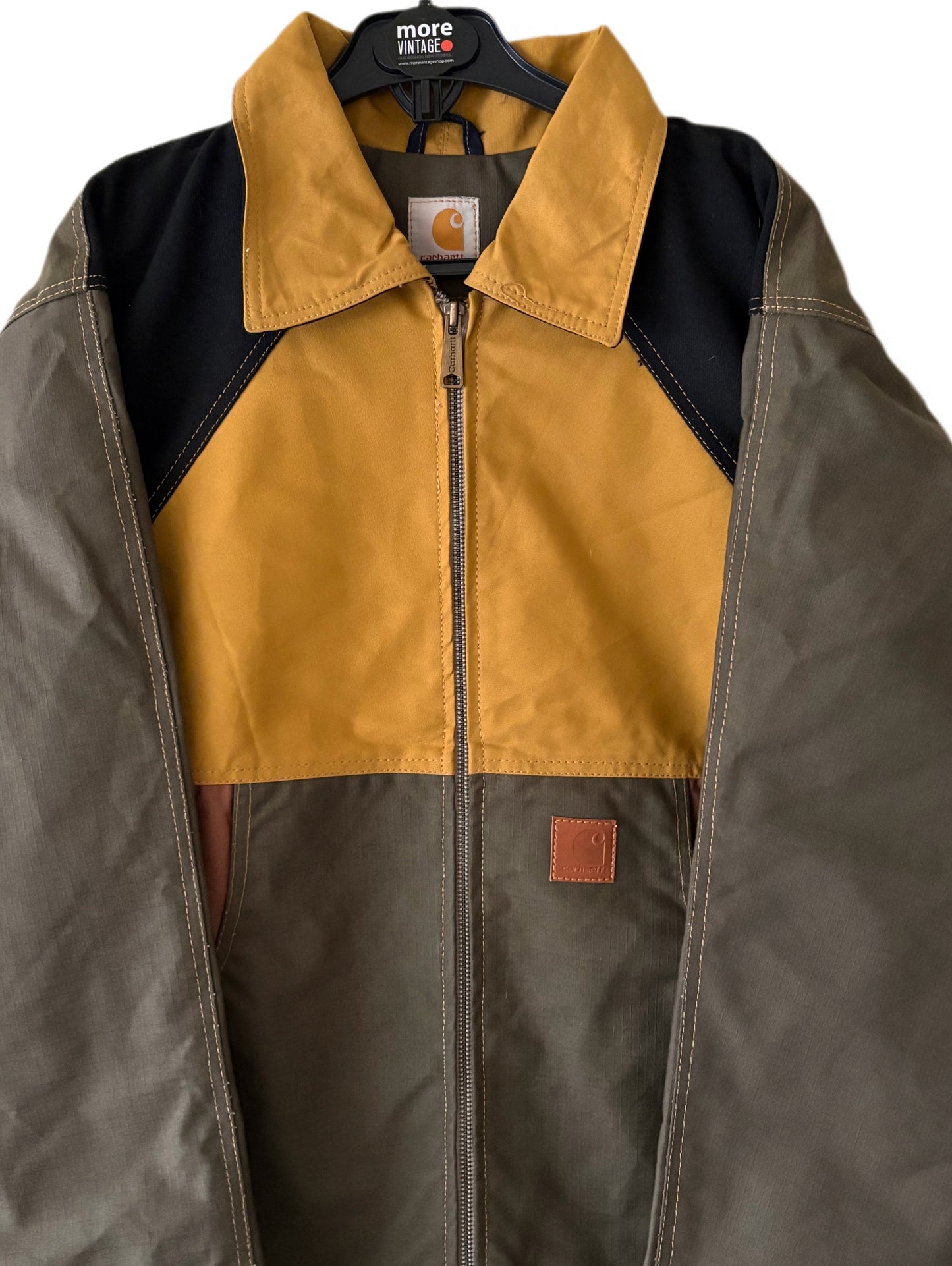 Chaqueta Carhartt Retro