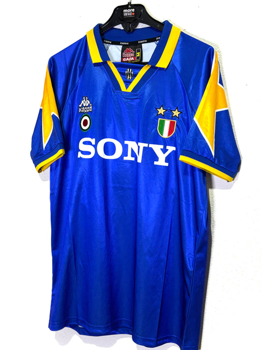 Retro Shirt Juventus 95/96 Kappa