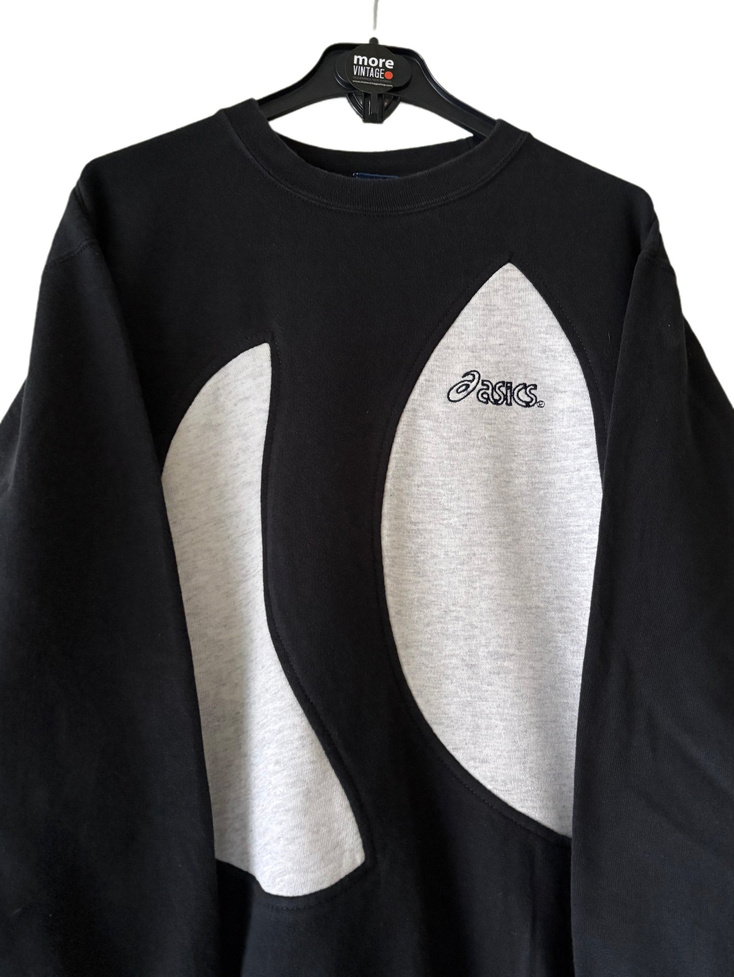 Sudadera Asics Vintage Black