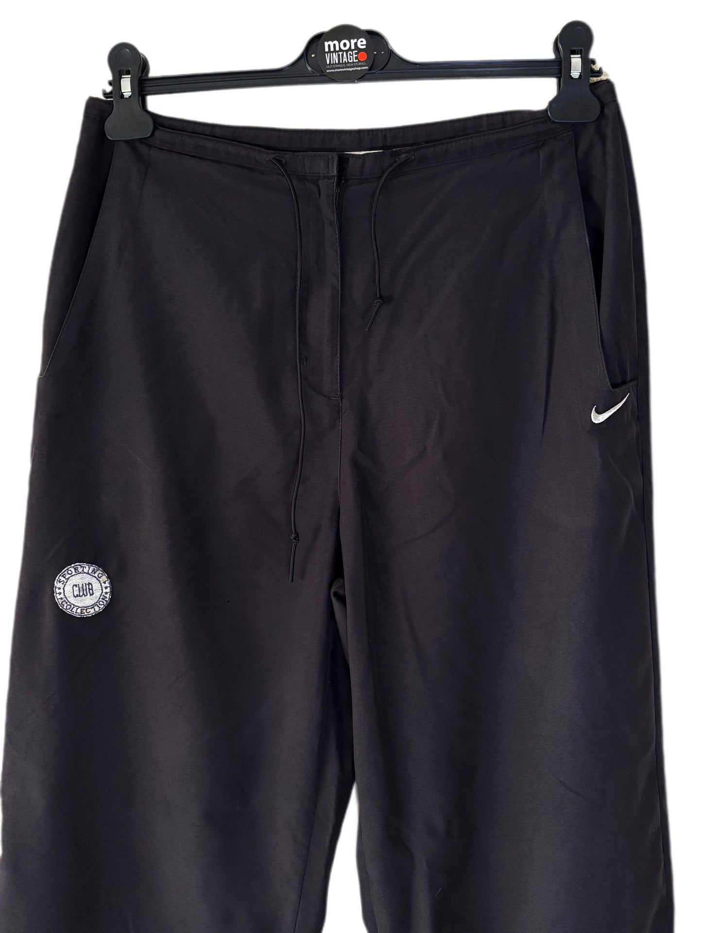 Pantalón Nike Retro Black “Sport Collection Club”