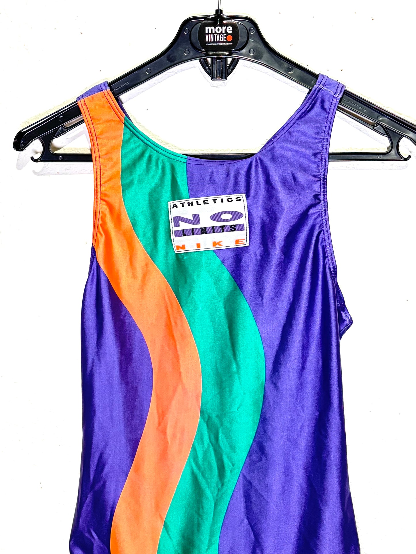 Bañador Nike Women’s “Athletics No Limits” (prenda sin usar con etiqueta)