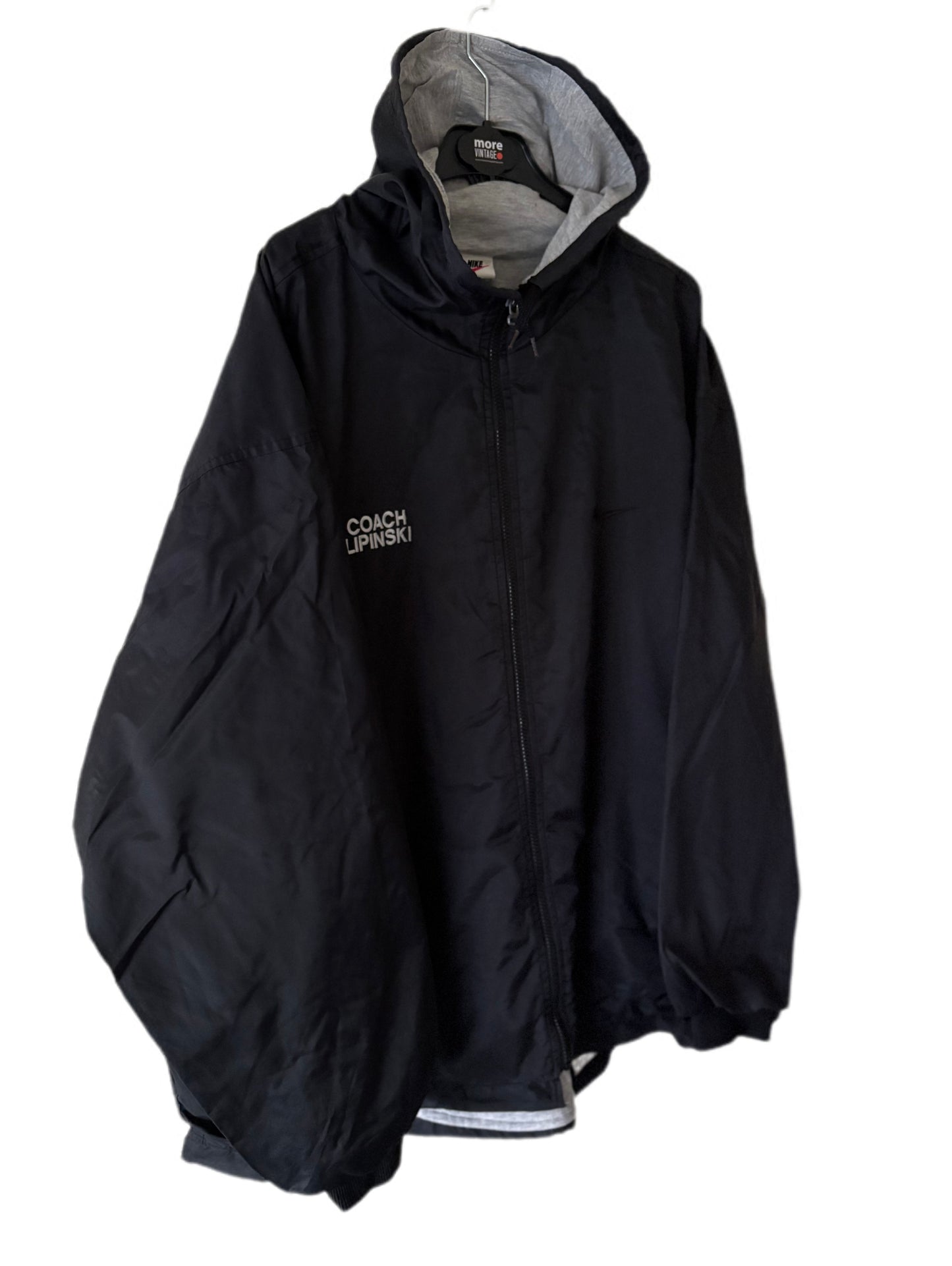 Abrigo Nike Retro Black “Coach Lipinski”