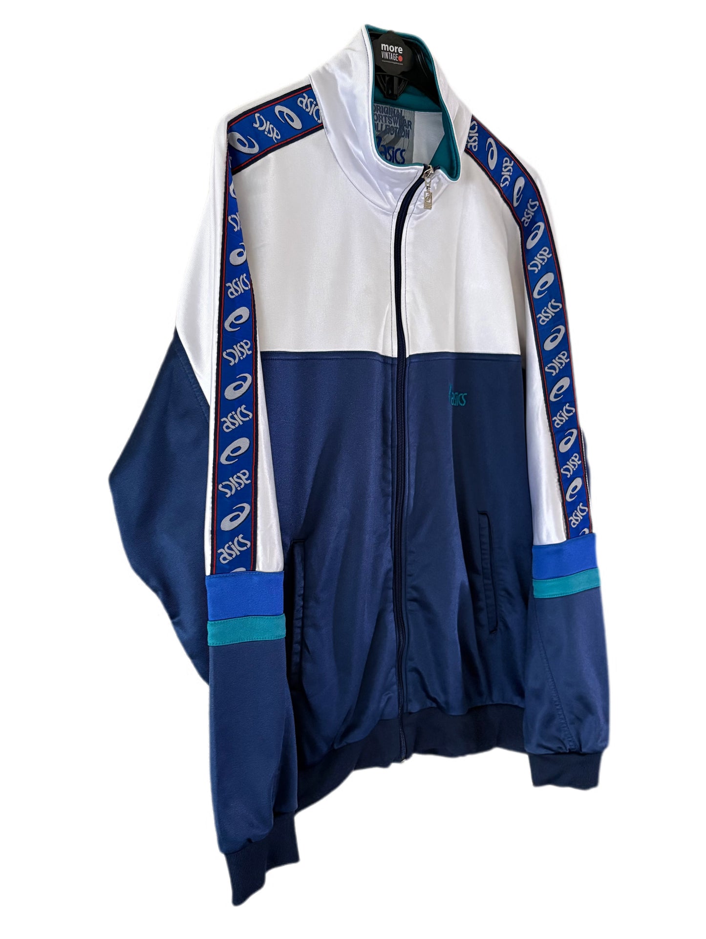 Chaqueta Asics Retro Blue’s “Original Sportswear Collection”