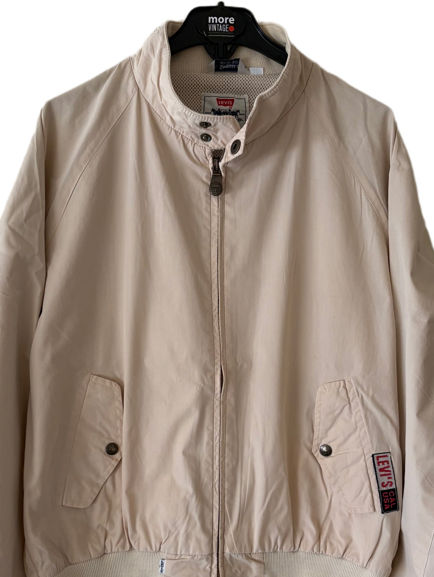 Chaqueta Levi’s Vintage Beige “Cal Usa”