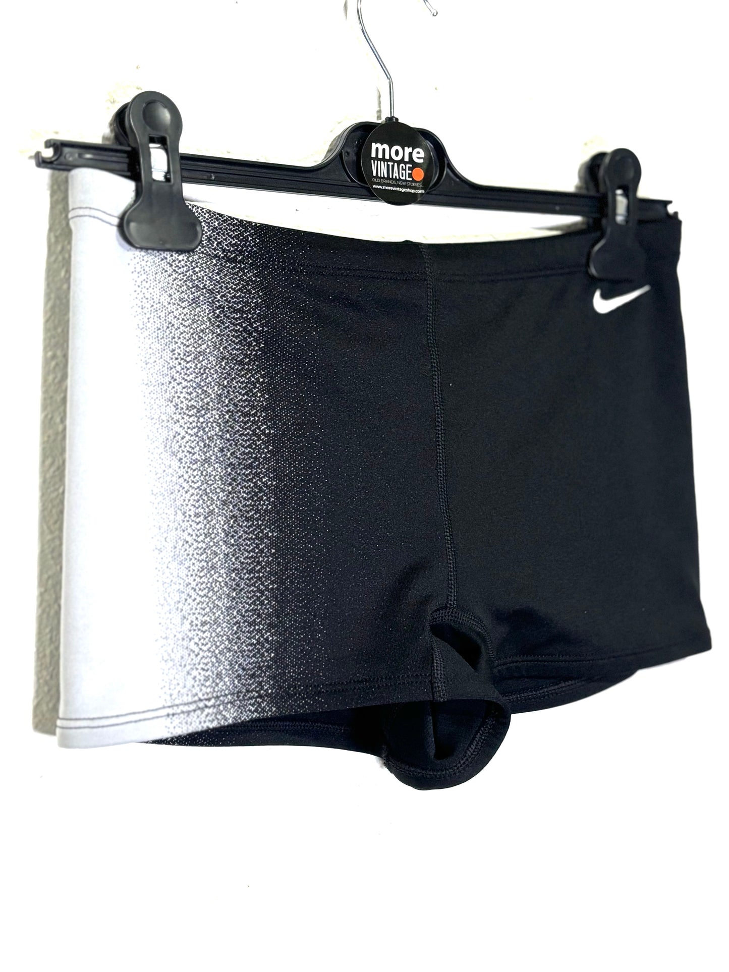 Bañador Nike Retro Black/White (prenda sin usar con etiqueta)