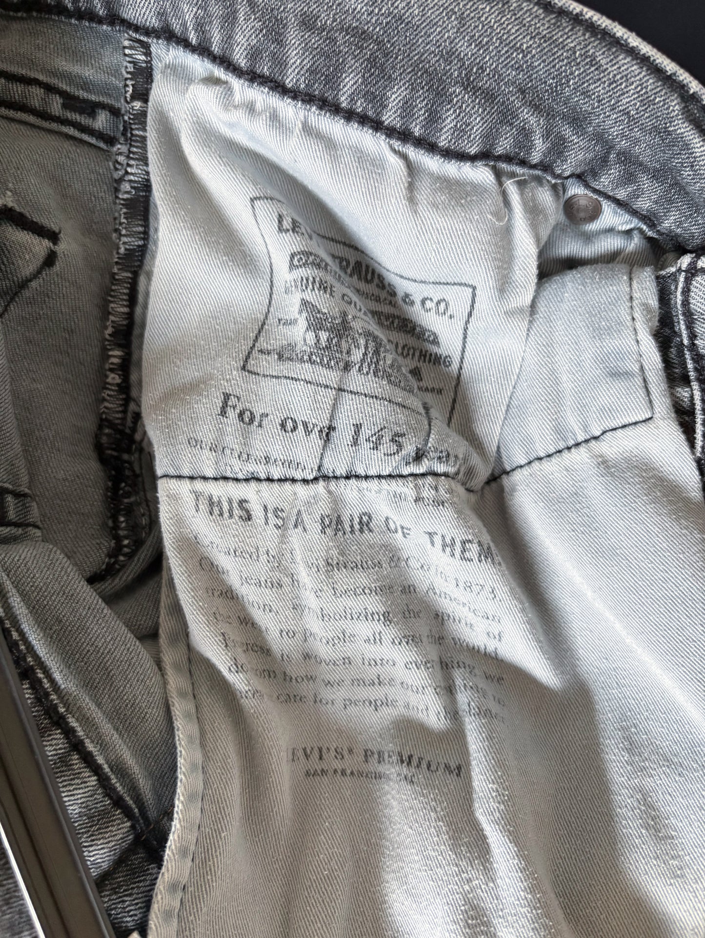 Pantalón Levi’s Vintage Grey