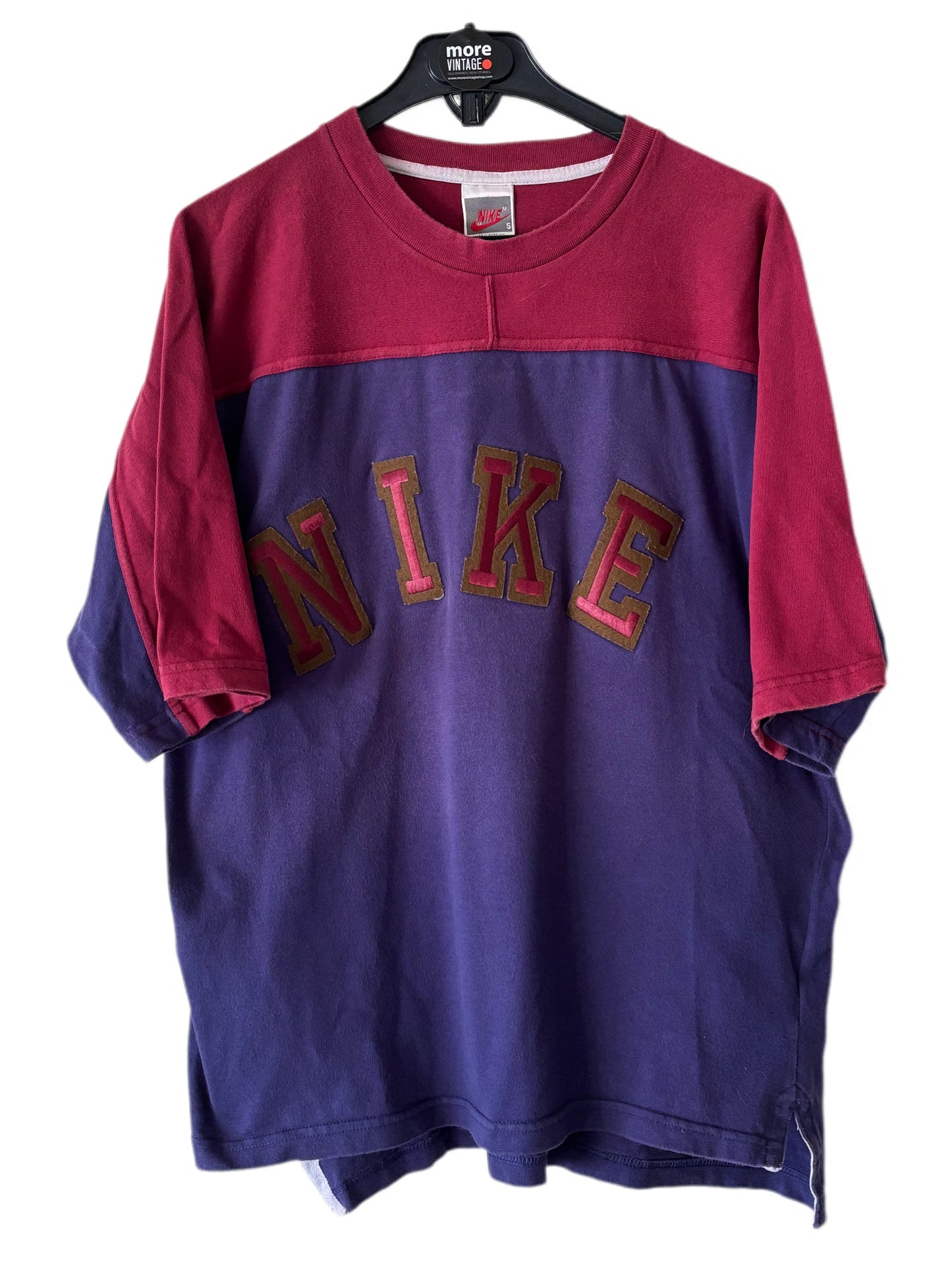 Camiseta Nike Retro Color’s